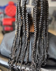 Brads & kinky twist & Pixies